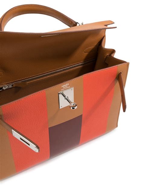 hermes kelly letter m